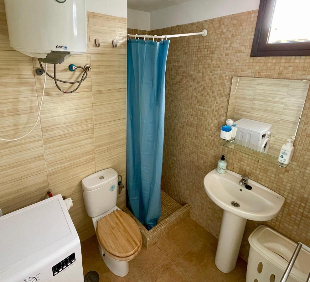 Vista La Gomera - 2 Minutes Walk From The Beach! 圣地亚哥港 外观 照片